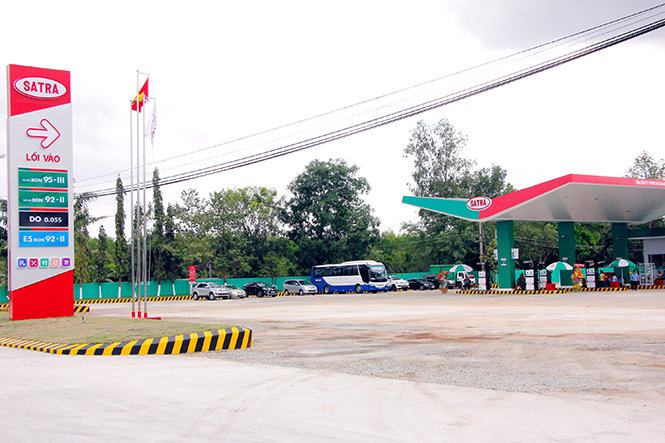 Trạm dừng chân - Trạm xăng